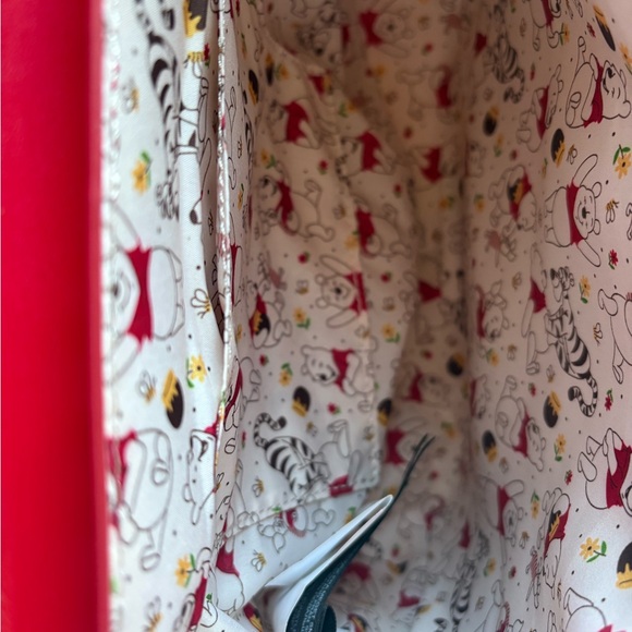 Loungefly Winnie The Pooh Gingham Crossbody Purse NWT Adjustable Strap Picnic - Picture 12 of 15